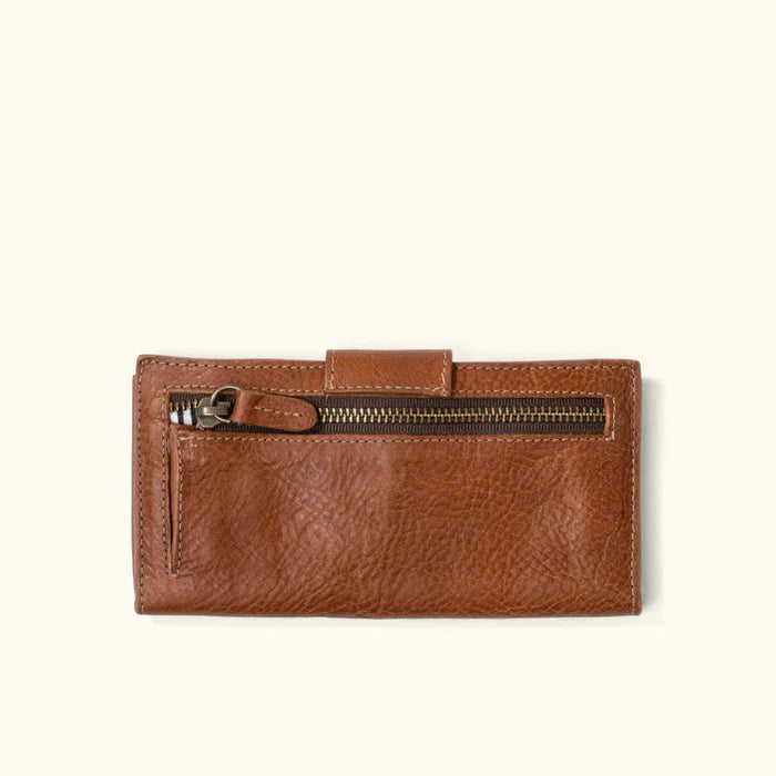 Elegant Leather Clutch